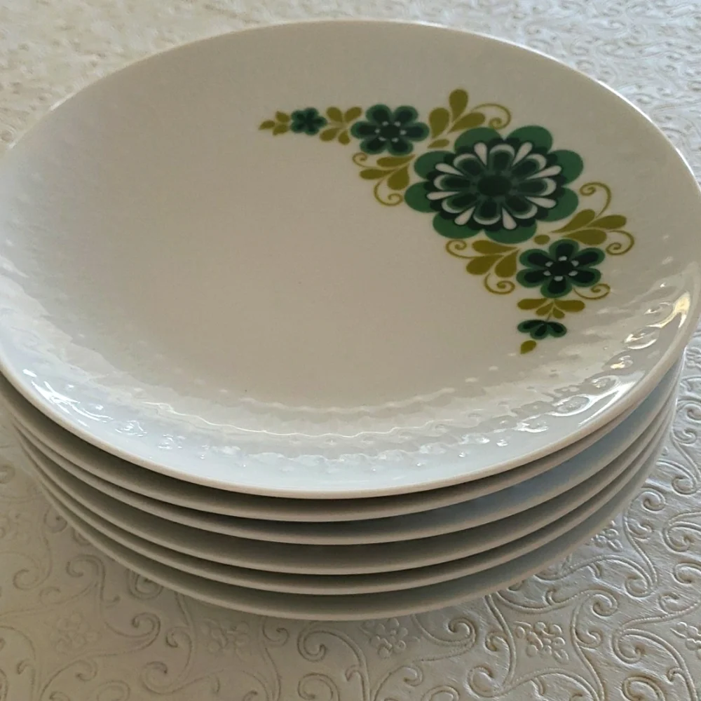 VTG. Mitterteich Bavaria 6 White Porcelain & Green Floral Salad Plates, 7 3/4